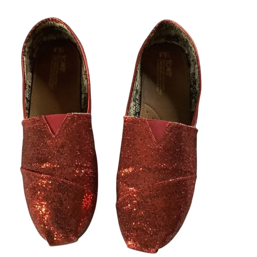 Toms Youth Classic Red Glitter Slip On Shoes Size 5.5‎ Lightweight Casual Flats